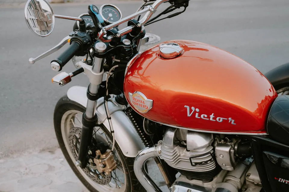 Gallery scene: 079 Motorcycle Victor